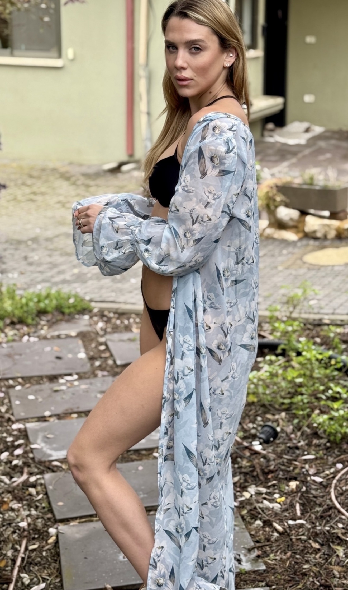 Screenshot קימונו | KIM – תמונה 1